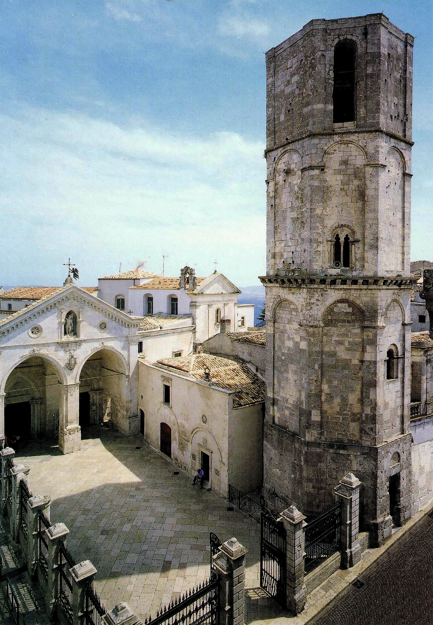 San Miguel y San Pío