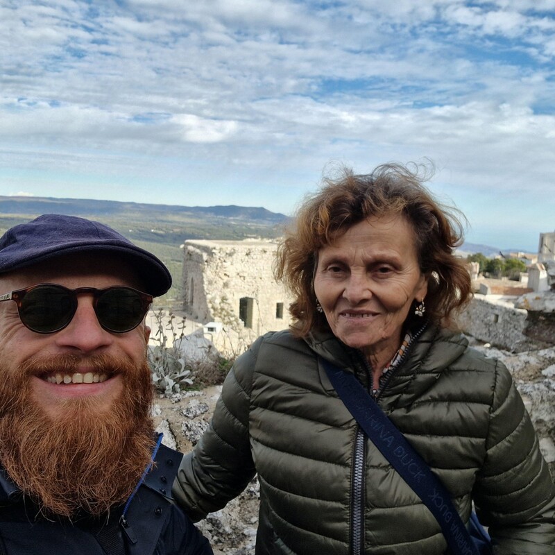 Yo y mi tia en el Monte Sant'Angelo